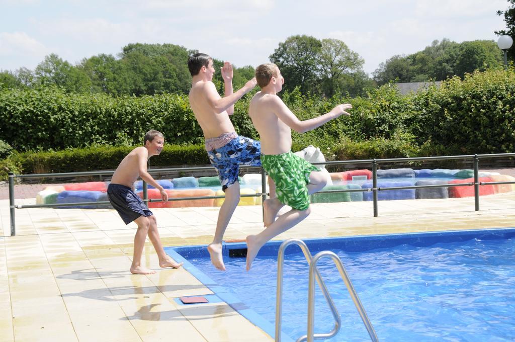 Camping het Wieskamp Henxel Buitenkant foto